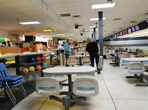 Bowlero lakewood - beer, lane | 10 views, 0 likes, 0 loves, 0 comments, 0 shares, Facebook Watch Videos from Bowlero: After hitting the lanes, you’ll never see us turn down...